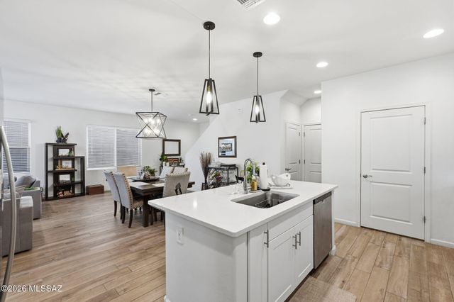 918 W Calle Lindo Clavel, Sahuarita, AZ 85629