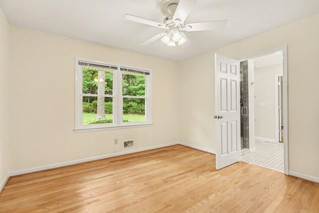 2241 Fairoaks Road, Decatur, GA 30033