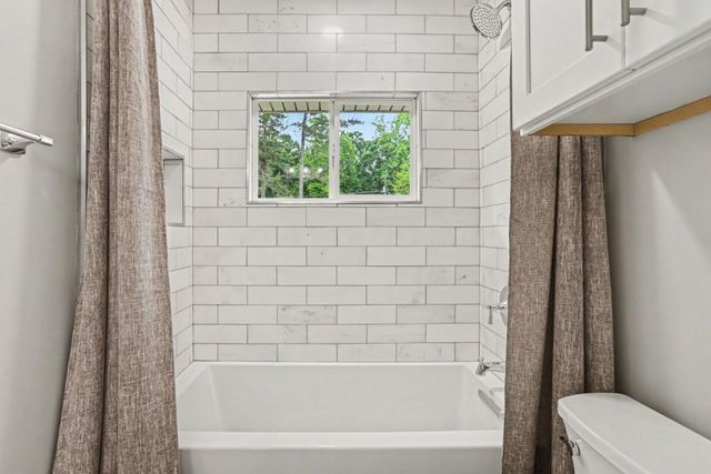 2241 Fairoaks Road, Decatur, GA 30033