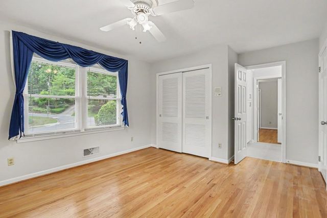 2241 Fairoaks Road, Decatur, GA 30033