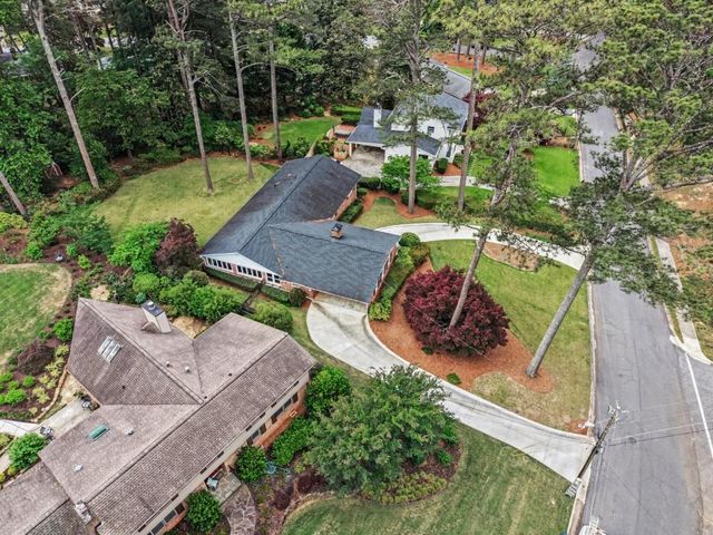 2241 Fairoaks Road, Decatur, GA 30033