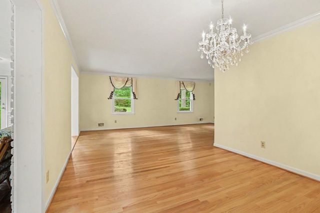 2241 Fairoaks Road, Decatur, GA 30033