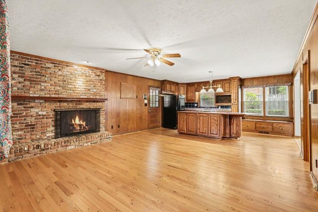 2241 Fairoaks Road, Decatur, GA 30033