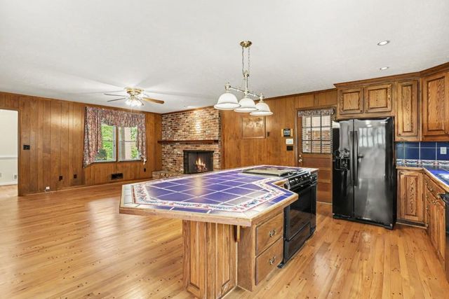 2241 Fairoaks Road, Decatur, GA 30033