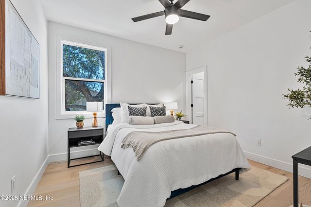 807 16TH Avenue S, Jacksonville Beach, FL 32250