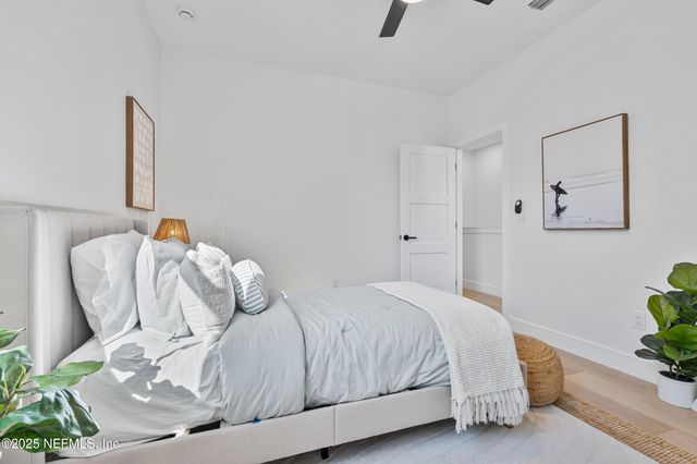 807 16TH Avenue S, Jacksonville Beach, FL 32250