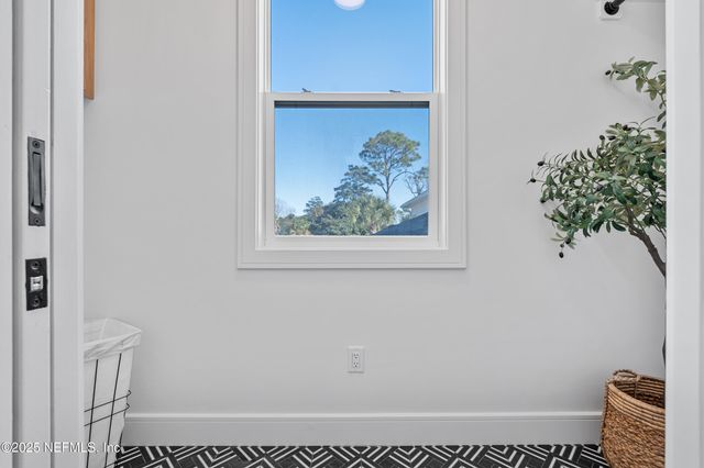 807 16TH Avenue S, Jacksonville Beach, FL 32250