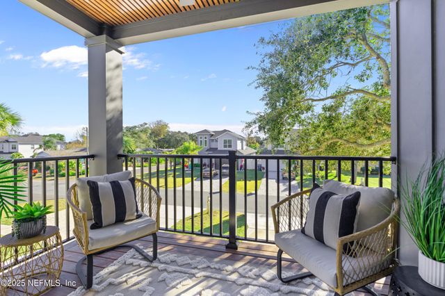 807 16TH Avenue S, Jacksonville Beach, FL 32250