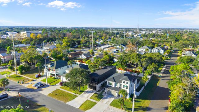 807 16TH Avenue S, Jacksonville Beach, FL 32250