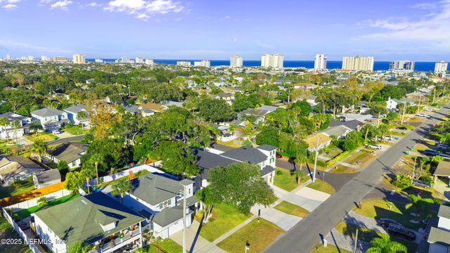 807 16TH Avenue S, Jacksonville Beach, FL 32250