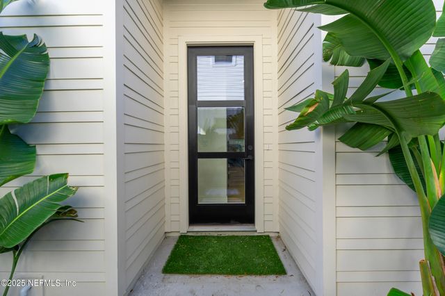 807 16TH Avenue S, Jacksonville Beach, FL 32250