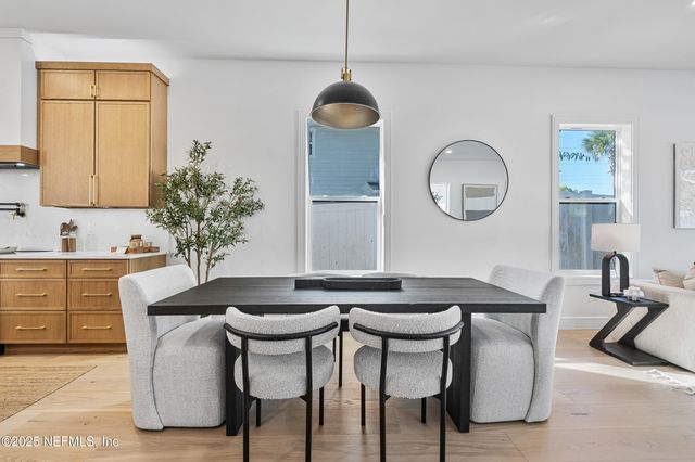 807 16TH Avenue S, Jacksonville Beach, FL 32250