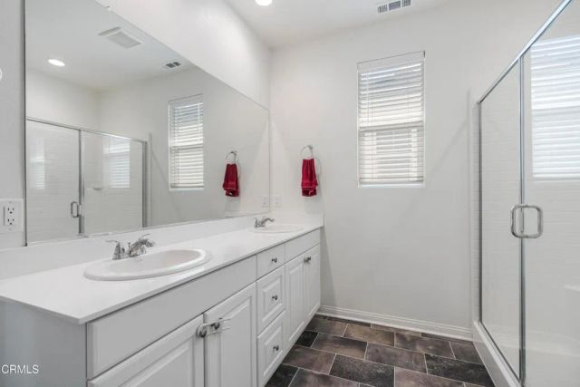 344 Campbell Court, Santa Paula, CA 93060
