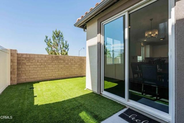 344 Campbell Court, Santa Paula, CA 93060