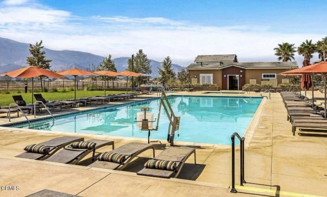 344 Campbell Court, Santa Paula, CA 93060