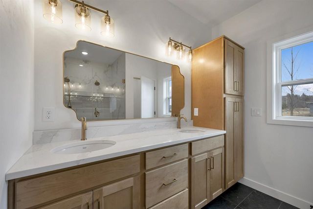 3785 BEACHMONT ROAD, De Pere, WI 54115