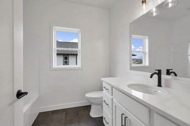 3785 BEACHMONT ROAD, De Pere, WI 54115