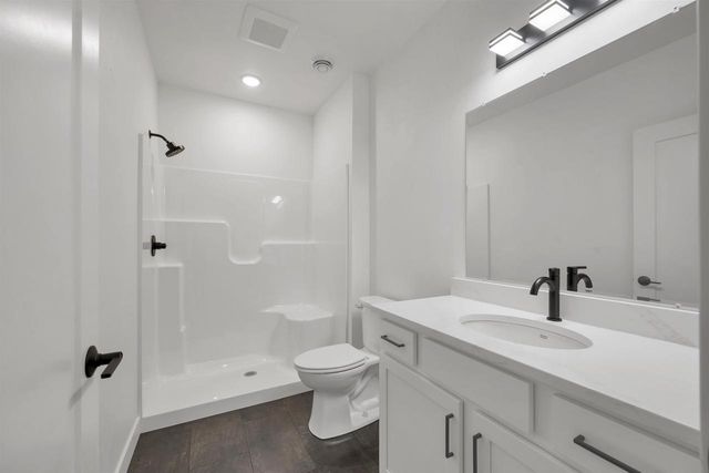 3785 BEACHMONT ROAD, De Pere, WI 54115