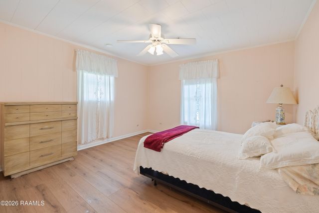 302 E Magnolia Avenue, Abbeville, LA 70510