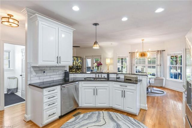 8186 Mcclanahan Drive, Browns Summit, NC 27214
