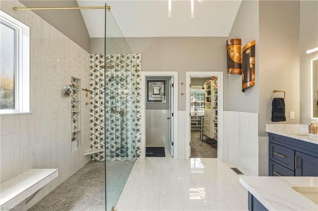 8186 Mcclanahan Drive, Browns Summit, NC 27214