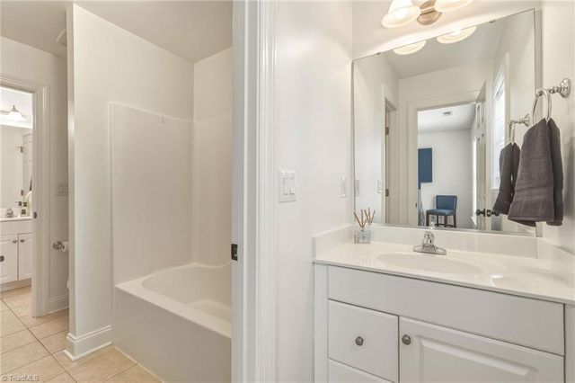 8186 Mcclanahan Drive, Browns Summit, NC 27214