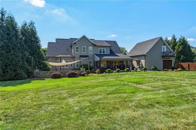 8186 Mcclanahan Drive, Browns Summit, NC 27214