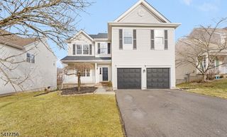 22 Kershaw Ct, Bridgewater Twp., NJ 08807