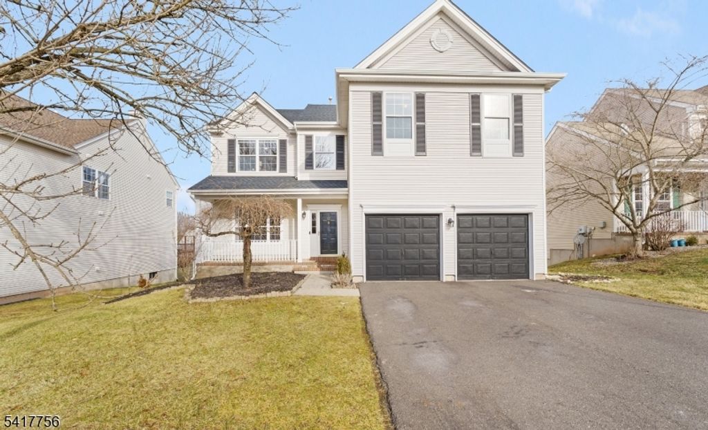 22 Kershaw Ct, Bridgewater Twp., NJ 08807