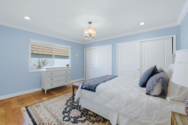 2713 RIVERBLUFF COURT V101, Sarasota, FL 34231