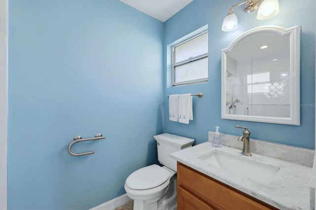 2713 RIVERBLUFF COURT V101, Sarasota, FL 34231