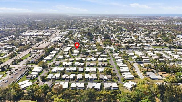 2713 RIVERBLUFF COURT V101, Sarasota, FL 34231