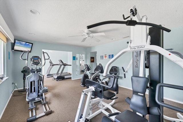 2713 RIVERBLUFF COURT V101, Sarasota, FL 34231