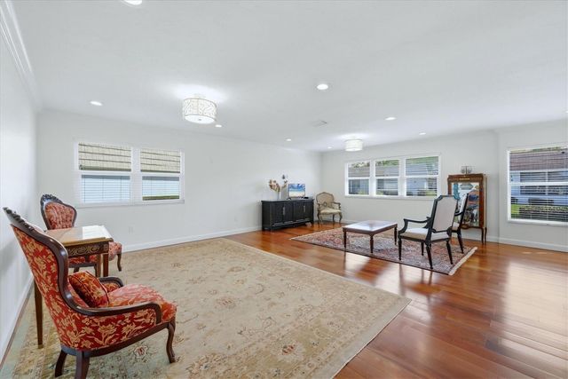 2713 RIVERBLUFF COURT V101, Sarasota, FL 34231