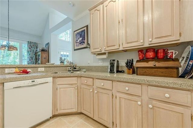 322 Pebble Trail, Alpharetta, GA 30003