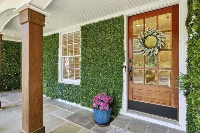 1905 Gainsborough Drive, Chamblee, GA 30341