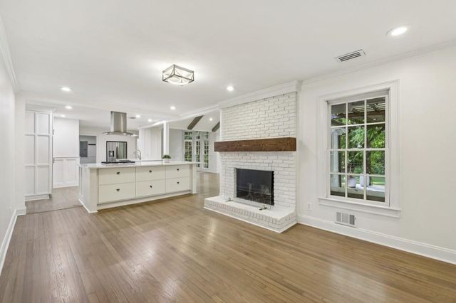 1905 Gainsborough Drive, Chamblee, GA 30341