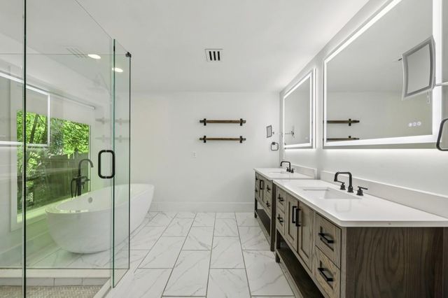 1905 Gainsborough Drive, Chamblee, GA 30341