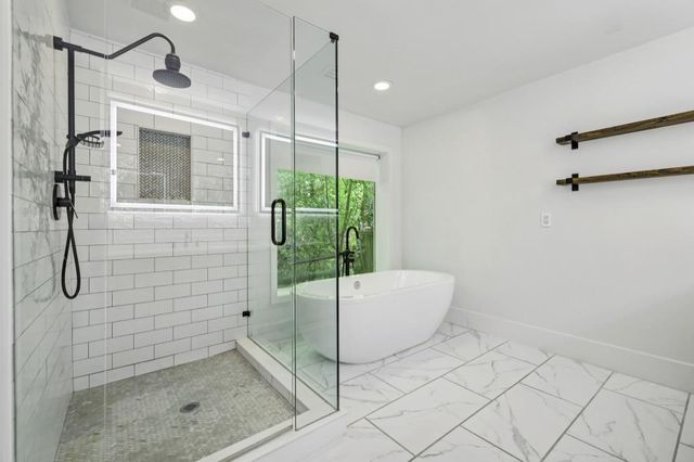 1905 Gainsborough Drive, Chamblee, GA 30341