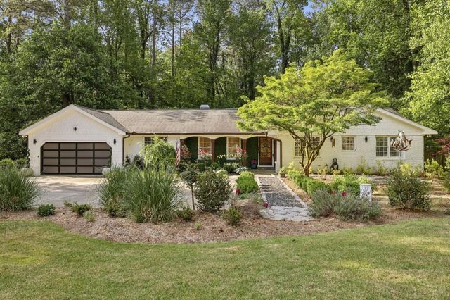 1905 Gainsborough Drive, Chamblee, GA 30341