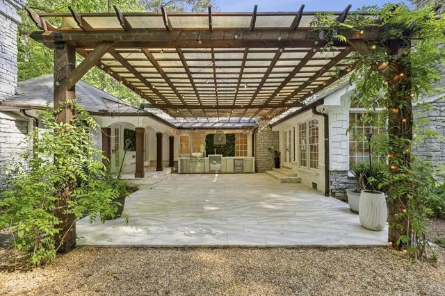 1905 Gainsborough Drive, Chamblee, GA 30341