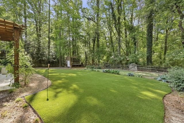 1905 Gainsborough Drive, Chamblee, GA 30341
