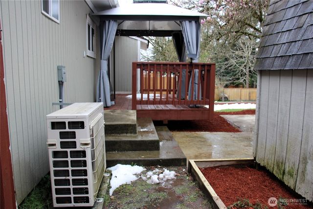 12020 79th Avenue S, Seattle, WA 98178