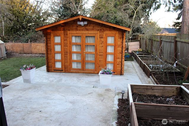 12020 79th Avenue S, Seattle, WA 98178