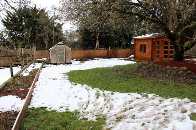 12020 79th Avenue S, Seattle, WA 98178