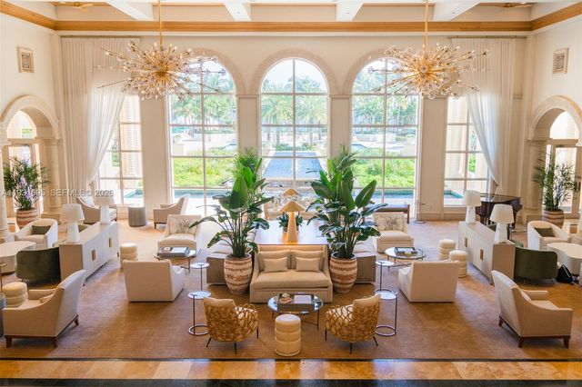 735 Crandon Blvd 503, Key Biscayne, FL 33149