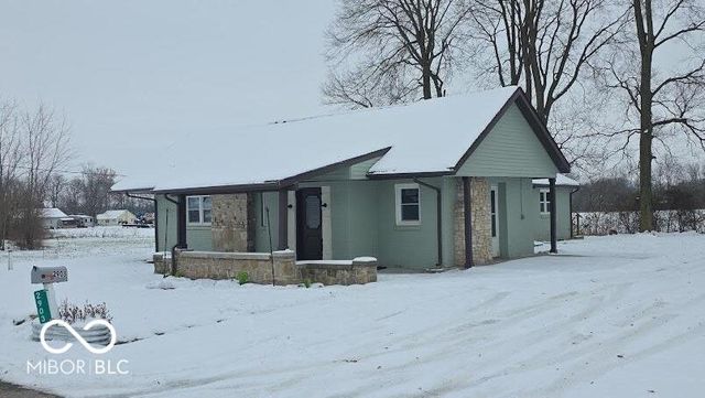 2903 E Freeport Road, Morristown, IN 46161