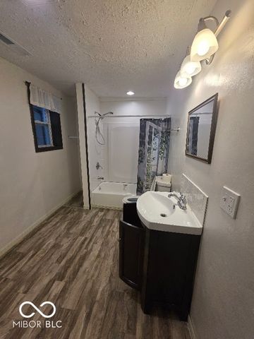 2903 E Freeport Road, Morristown, IN 46161