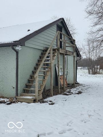 2903 E Freeport Road, Morristown, IN 46161