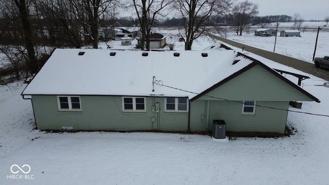 2903 E Freeport Road, Morristown, IN 46161